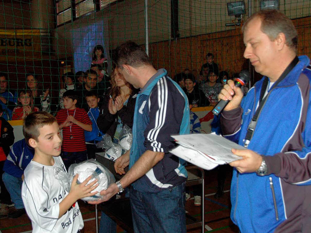 Impressionen vom 7. Indoor-Soccer-Turnier der Sportvereinigung Brennet-Öflingen Impressionen vom 7. Indoor-Soccer-Turnier der Sportvereinigung Brennet-Öflingen