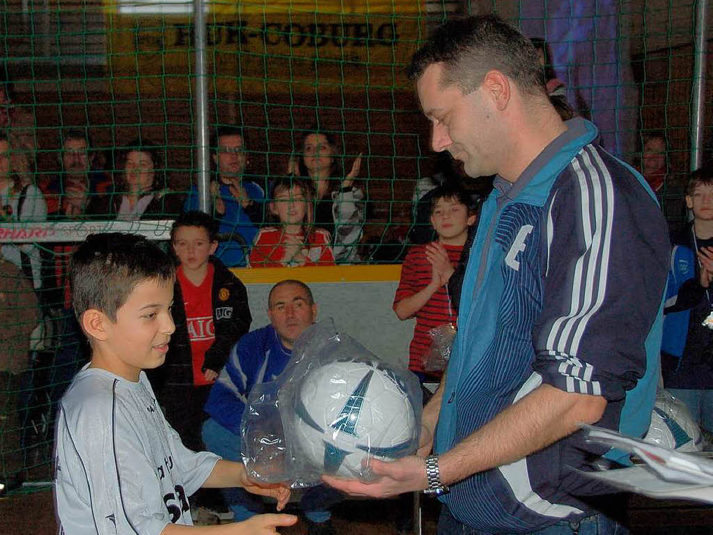 Impressionen vom 7. Indoor-Soccer-Turnier der Sportvereinigung Brennet-Öflingen Impressionen vom 7. Indoor-Soccer-Turnier der Sportvereinigung Brennet-Öflingen