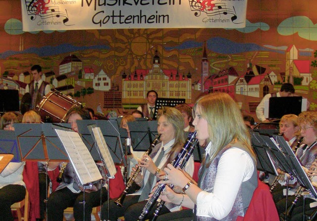 Gottenheimer Musiker vor Btzinger Kul...r Nachbargemeinde ausgerichtet wurde.   | Foto: mario schneberg