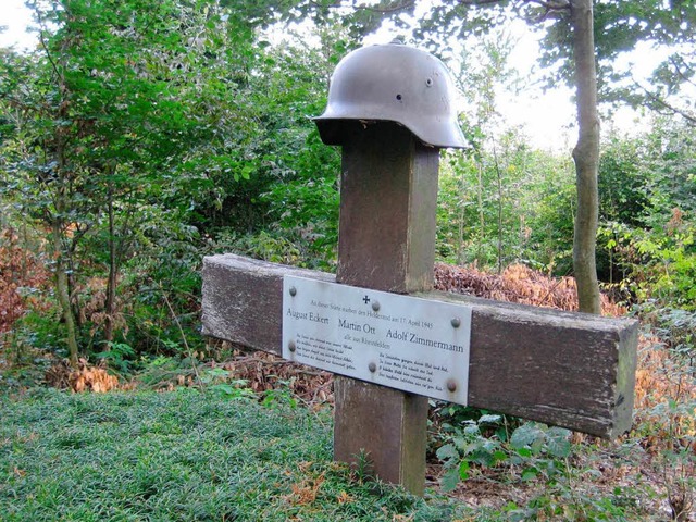 Der Historische Verein wnscht, dass e... des Todes der drei Soldaten aufklrt.  | Foto: Ekkehard Klem