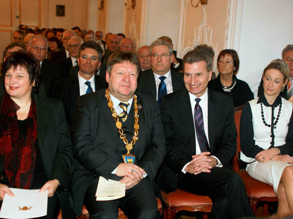 Monika Leibinger, Oberbrgermeister Richard Leibinge, Ministerprsident Gnther Oettinger und Lebensgefhrtin Friederike Beyer.