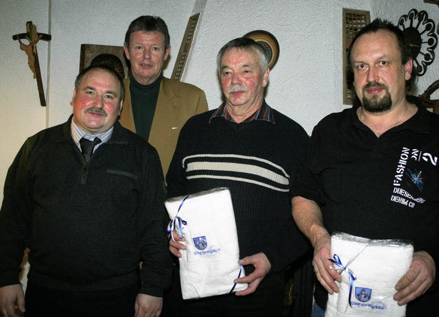 Auergewhnliches Engagement im Ehrena...h Kiefer, Paul Buntru und Werner Komer  | Foto: Chris Seifried