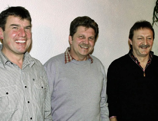 Der  neue Vorstand  (von links): Grego...r, Franz Maise und Siegbert Schrieder   | Foto: P.  Schtz