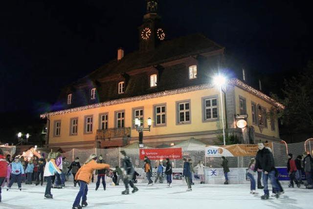 Zum Eislaufen auf den Münsterplatz?