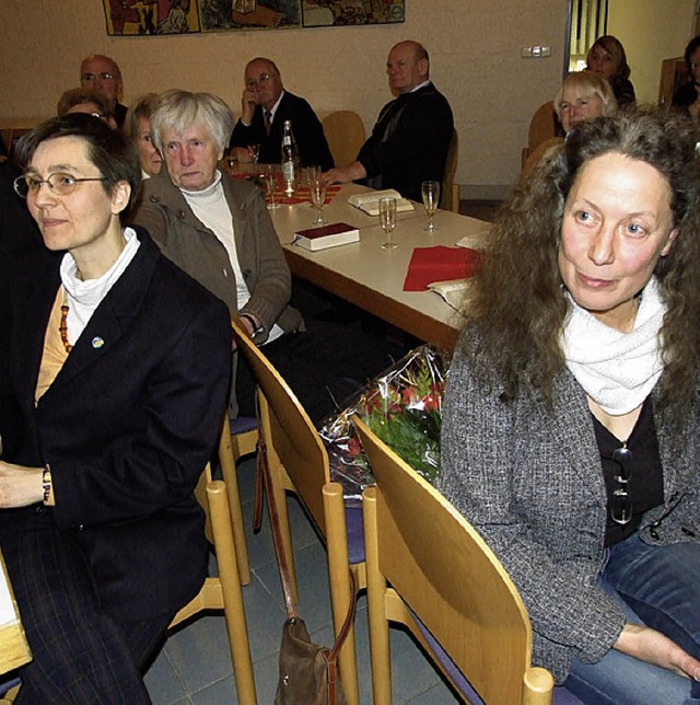 Birgit Schler (links)  und  Sigrid Tross-Whry.   | Foto: ccm