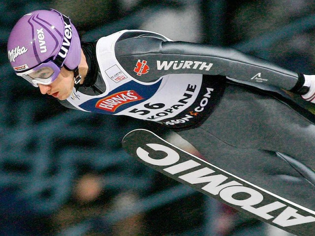 Martin Schmitt beim Wettbewerb in Zakopane.  | Foto: dpa