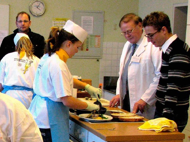 Schler kochen um den Erdgaspokal.  | Foto: Monika Rombach