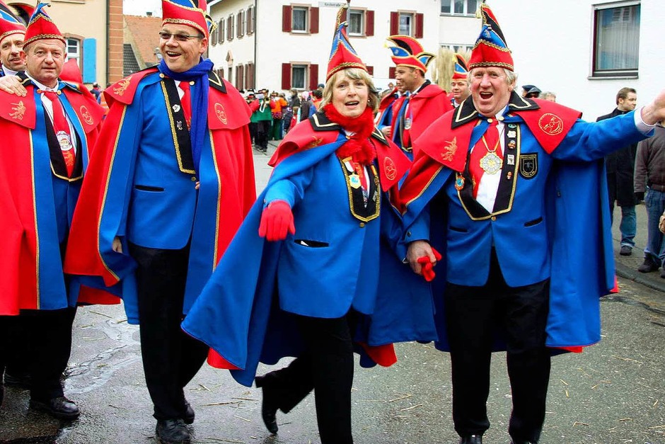 Umzug in Ringsheim zum 55. Jubiläum der Narrenzunft Rämässer Umzug in Ringsheim zum 55. Jubiläum der Narrenzunft Rämässer