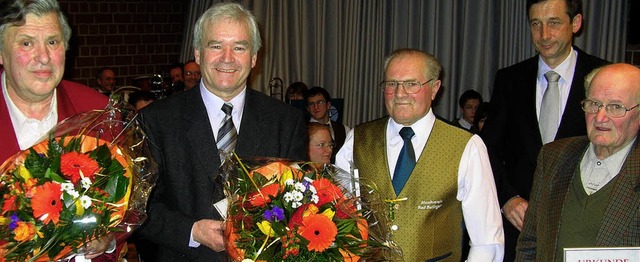 Hubert Gilgin,  Rudi Kammller, Kurt W... im Dienste der Allgemeinheit geehrt.   | Foto: Bernd Michaelis