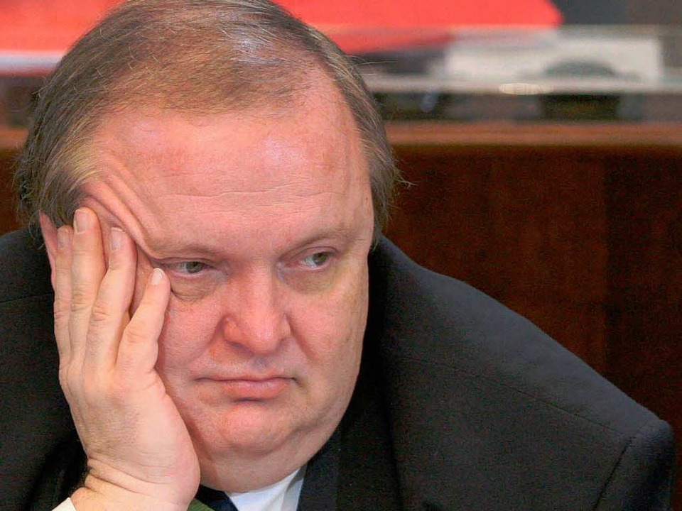 Justiz will nicht gegen Banzer ermitteln Deutschland Badische Zeitung