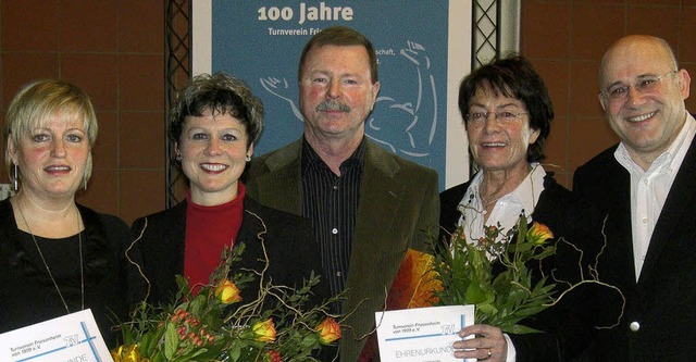 Ehrungen beim Neujahrsempfang des Turn... Bhler und Vorsitzender Walter Bhr.   | Foto: Anja Schaub