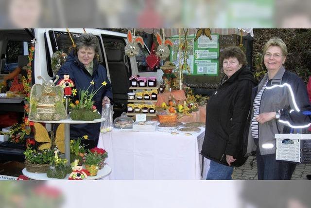 Von April bis Oktober Markt in Eichen