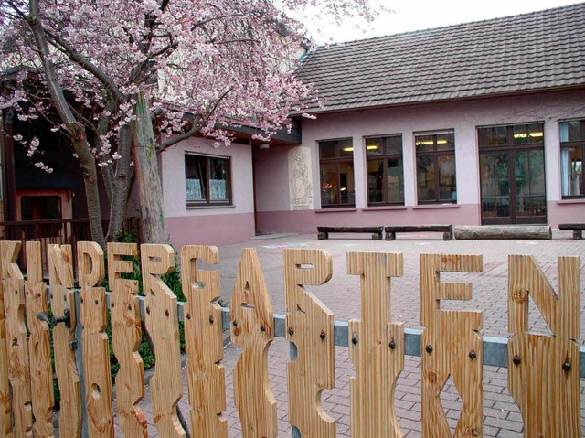 Bald kostenfrei? Der Kindergarten im Marcher Ortsteil Buchheim.  | Foto: Sebastian Hautli