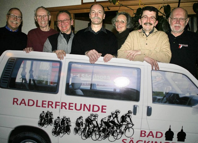 Der neue Vorstand der Radlerfreunde Ba...ff, Jrgen Beier und Heinz Schneider.   | Foto: frank Linke