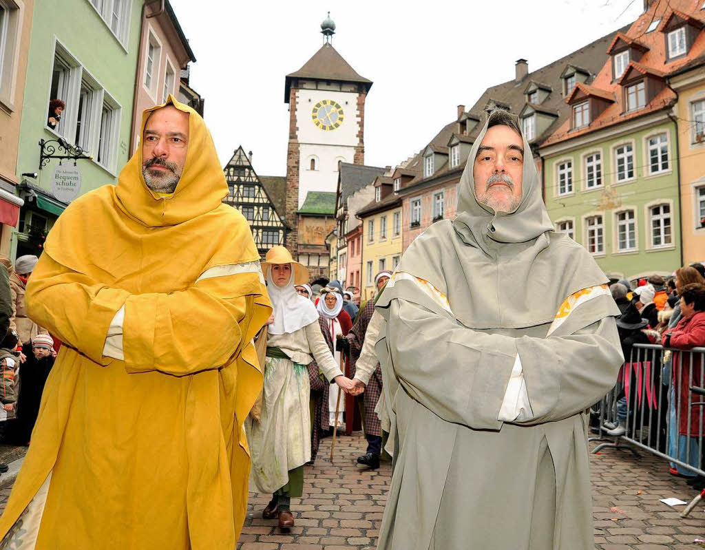 75 Jahre Breisgauer Narrenzunft: Jubilumszug durch die Freiburger Innenstadt.