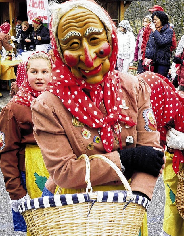 Behexte auch die Zuschauer: Rombachwiible aus Birkendorf.  | Foto: sk