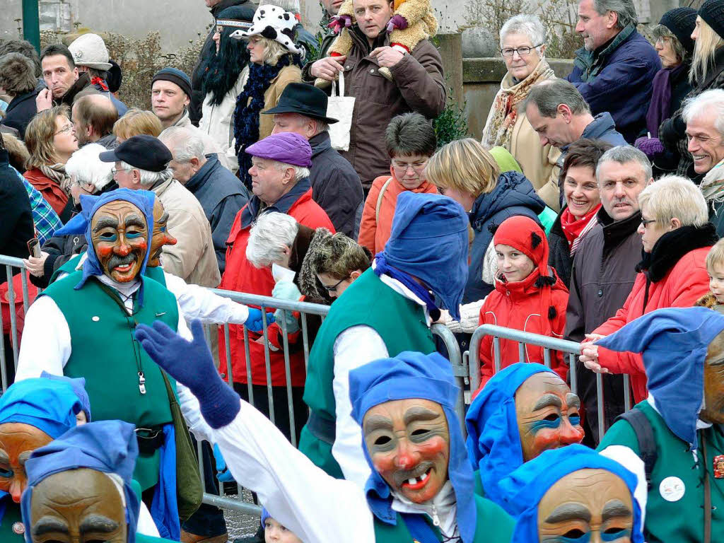 Der groen Umzug am Sonntag war der Hhepunkt der Jubilumsfeier der Lohbachhexen