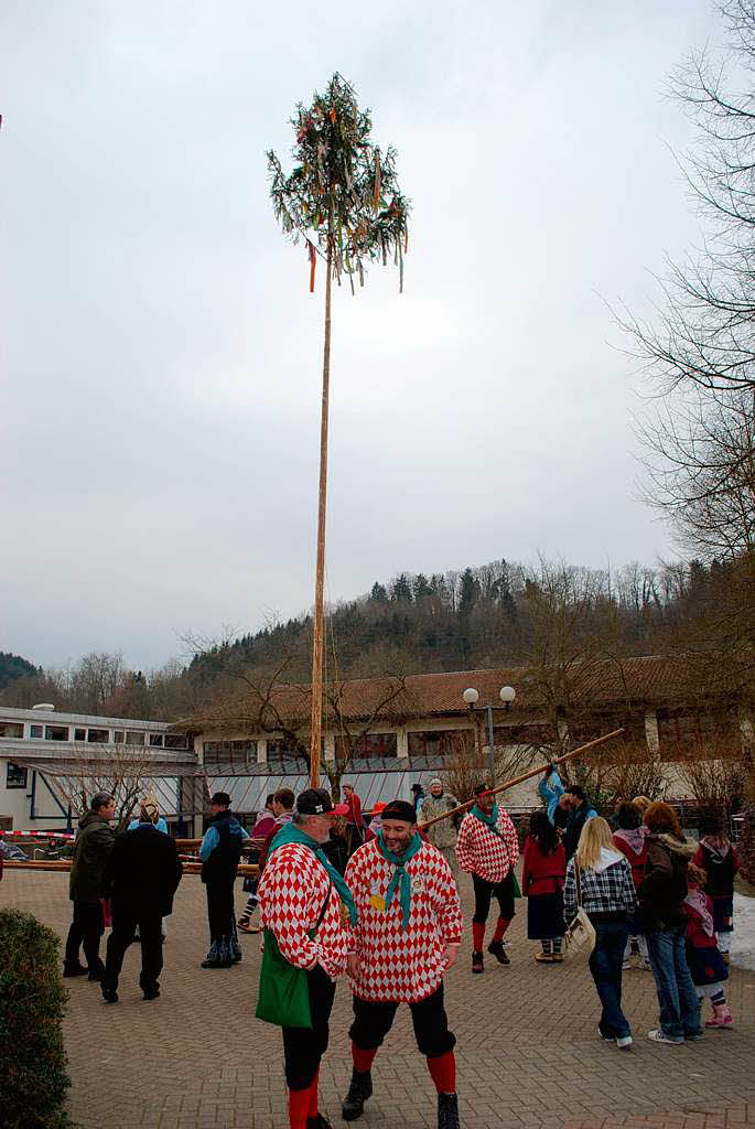 Unter dem Motto "Afrika im vorderen Wehratal" wurde am Sonntag in flingen die nrrische fnften Jahrezeit gefeiert.