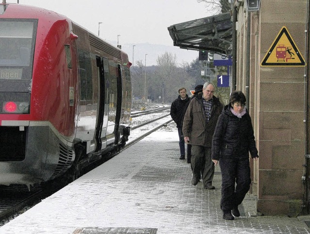 Etwas rutschig wurde es nach dem Schne...nsteigen  des Bahnhofes Rheinfelden.    | Foto: Kathrin Staufenbiel