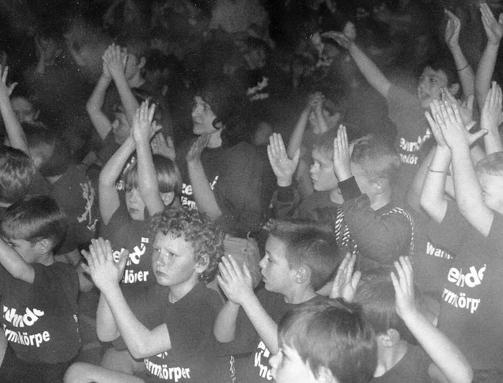 1998: Jubelnde Kinder 1998: Jubelnde Kinder