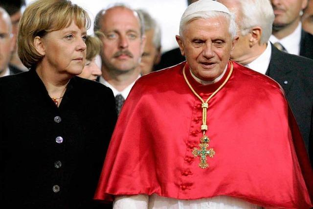 Merkel fordert eindeutige Reaktion des Papsts