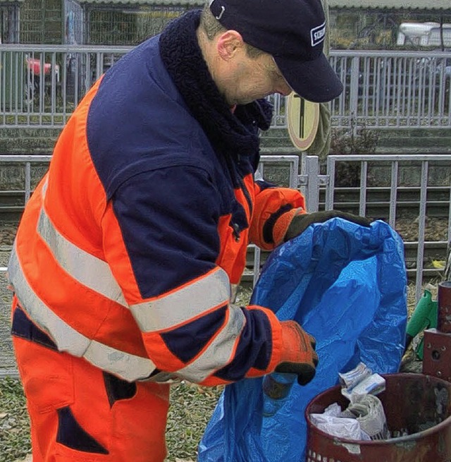 Holger Rohloff sorgt fr Sauberkeit.    | Foto: Patricia Hartmann