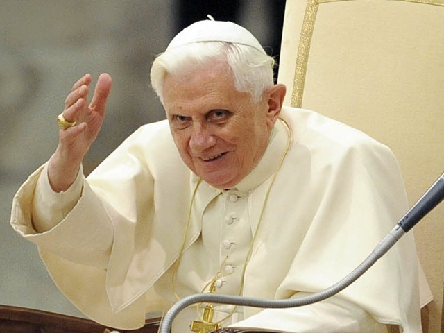 Auch im Breisgau in der Kritik: Papst Benedikt XVI.  | Foto: dpa