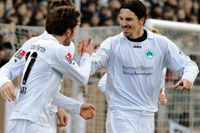 Auswrtssieg – Frth bleibt dem SC Freiburg auf den Fersen