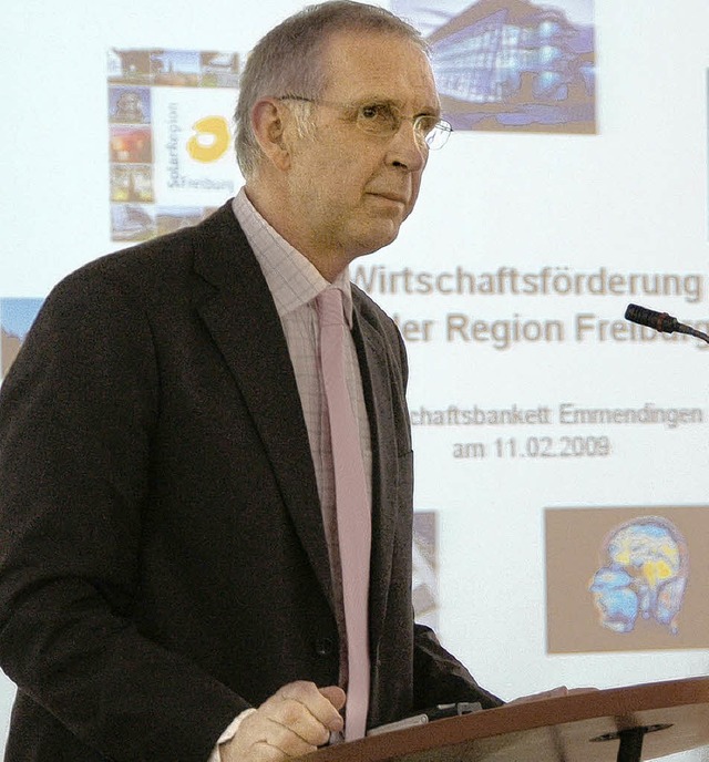 Bernd Dallmann referierte ber die Wirtschaftsregion Freiburg.  | Foto: Gerhard Walser