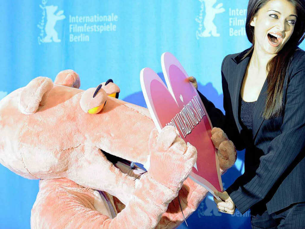 Aishwarya Rai Bachchan mit Pink Panther