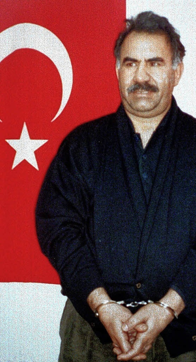 Abdullah calan kurz nach seiner Festnahme im Jahr 1999   | Foto: DPA