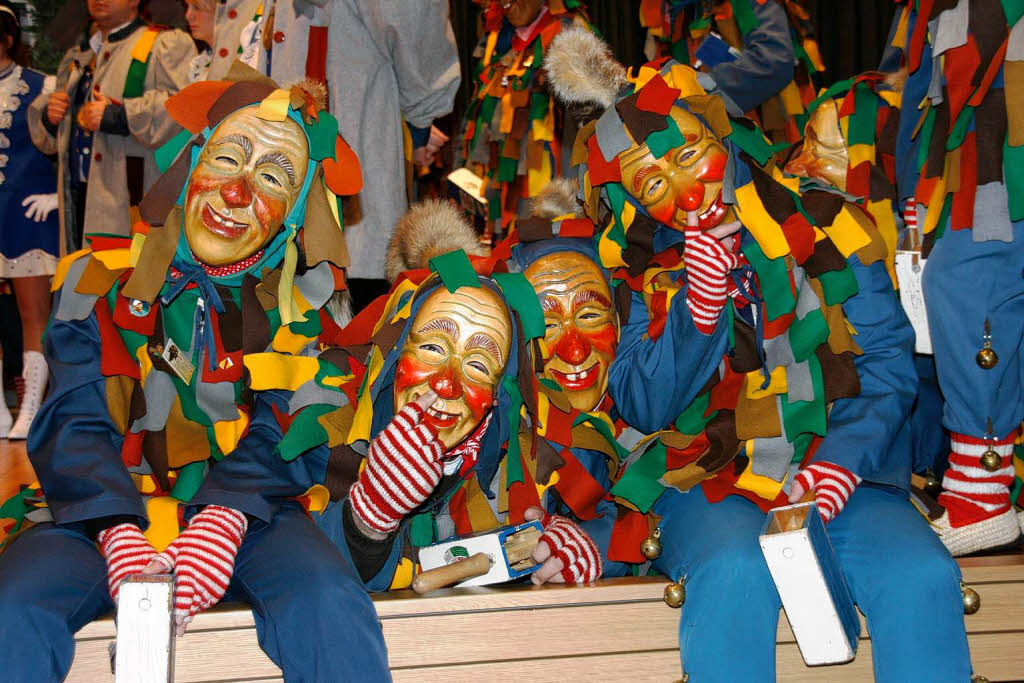 Die Galgenvgel prsentierten dem nrrischen Volk beim Zunftabend in der Schwarzwaldhalle in Grafenhausen ein kurzweiliges, spritzig-witziges Bhnenprogramm