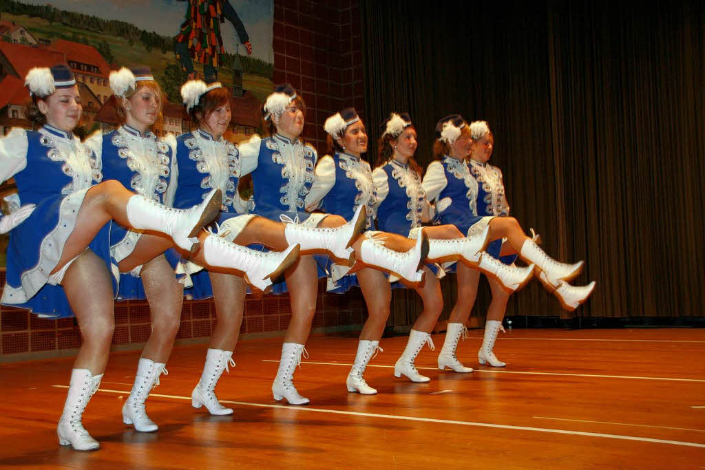 Die Galgenvgel prsentierten dem nrrischen Volk beim Zunftabend in der Schwarzwaldhalle in Grafenhausen ein kurzweiliges, spritzig-witziges Bhnenprogramm