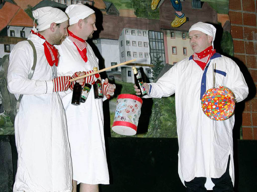 Die Galgenvgel prsentierten dem nrrischen Volk beim Zunftabend in der Schwarzwaldhalle in Grafenhausen ein kurzweiliges, spritzig-witziges Bhnenprogramm