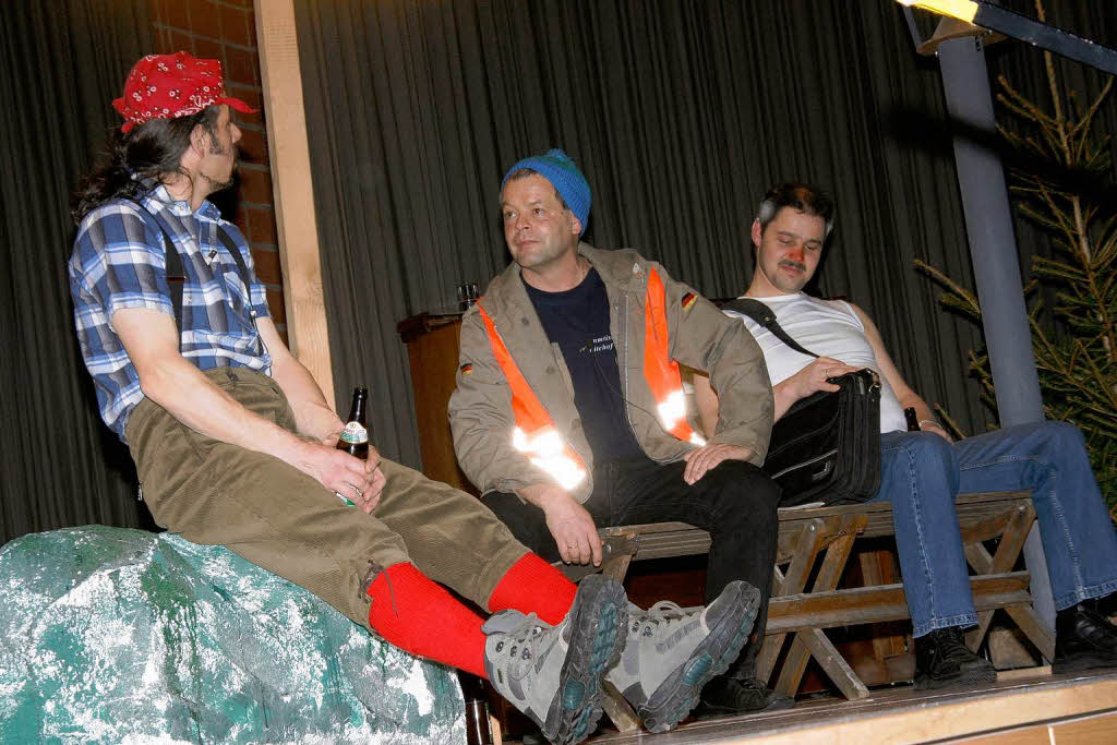 Die Galgenvgel prsentierten dem nrrischen Volk beim Zunftabend in der Schwarzwaldhalle in Grafenhausen ein kurzweiliges, spritzig-witziges Bhnenprogramm
