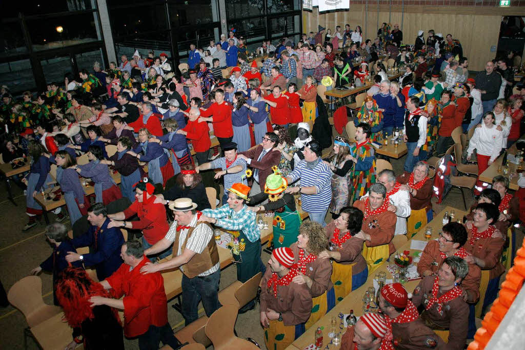 Die Galgenvgel prsentierten dem nrrischen Volk beim Zunftabend in der Schwarzwaldhalle in Grafenhausen ein kurzweiliges, spritzig-witziges Bhnenprogramm