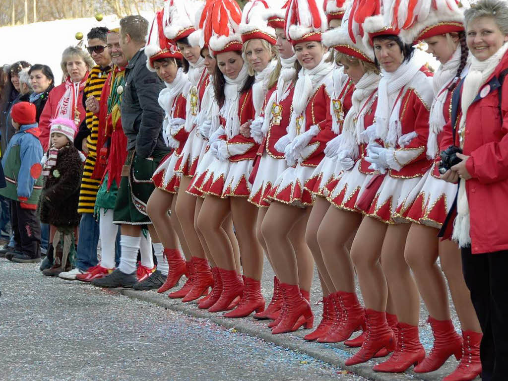 Karneval in Karsau? Narren aus Villip bei Bonn waren auch da.
