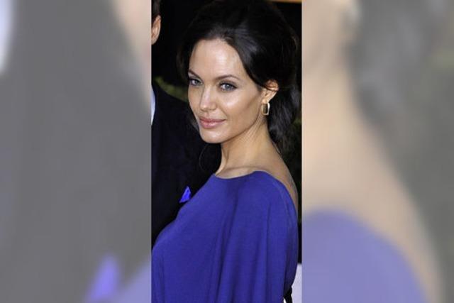 Achtlingsmutter will leben wie Angelina Jolie