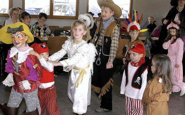 Kunterbunte Fantasie &#8211;Kostme bei der Kinderfasent   | Foto: heidi fssel