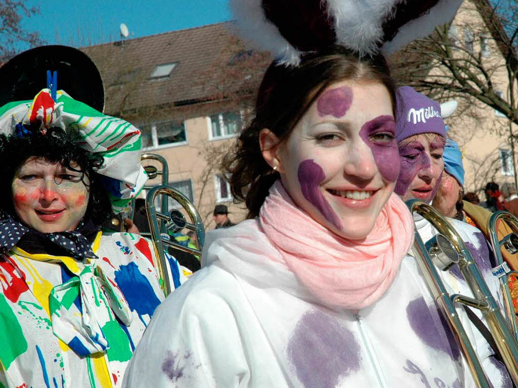 Farbenfroh ging’s beim Murger Kinderumzug quer durch alle Handwerksberufe.