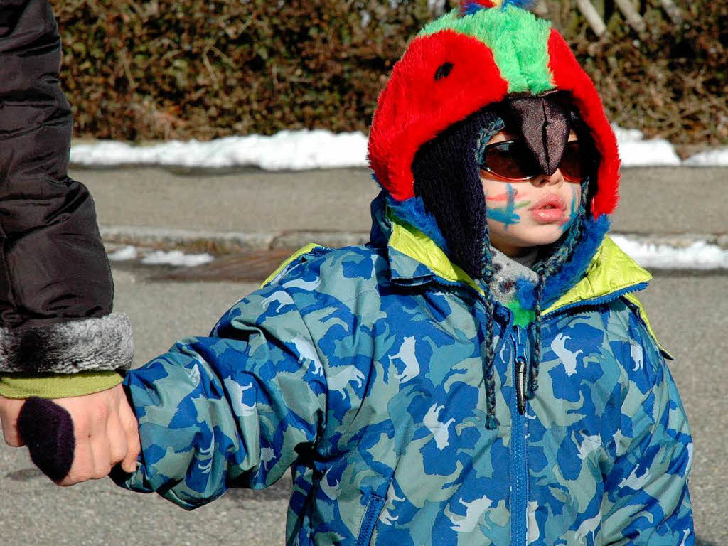 Farbenfroh ging’s beim Murger Kinderumzug quer durch alle Handwerksberufe.