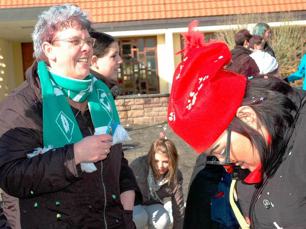 Farbenfroh ging’s beim Murger Kinderumzug quer durch alle Handwerksberufe.
