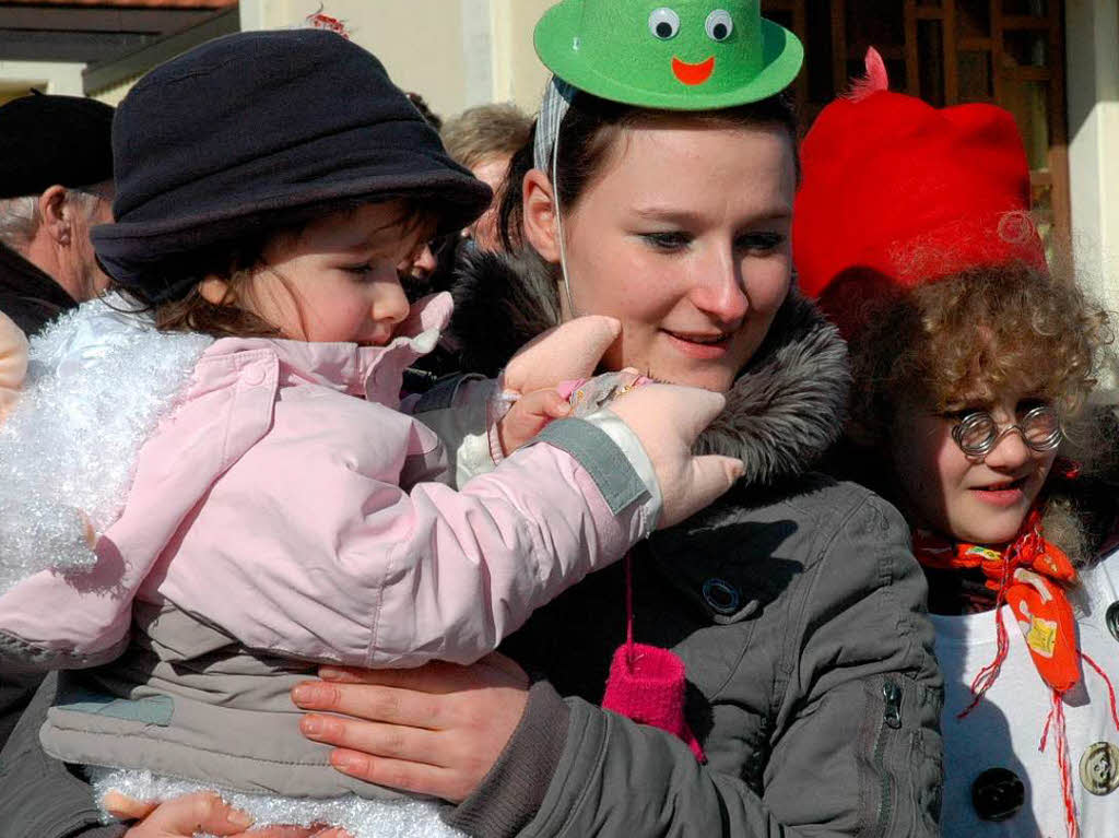 Farbenfroh ging’s beim Murger Kinderumzug quer durch alle Handwerksberufe.