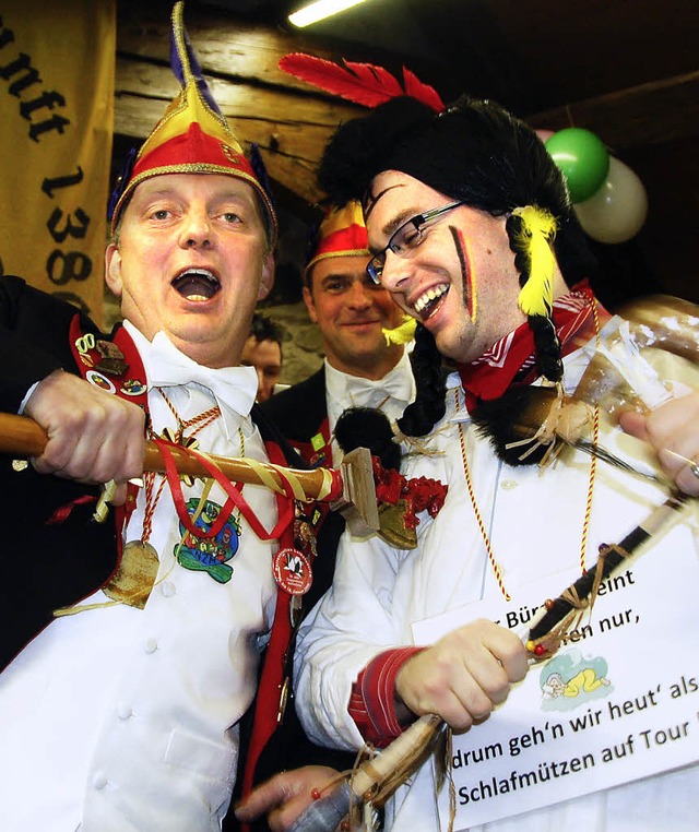 Zum Krieger machte Elferratsprsident ...oer Elferrats-Fliege (rechts unten).   | Foto: HEIKE ARMBRUSTER