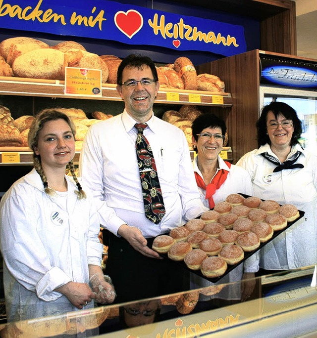 Berliner aus eigener Produktion, prse...e, Marianne Hgle und Antonia Schwab.   | Foto: Marx