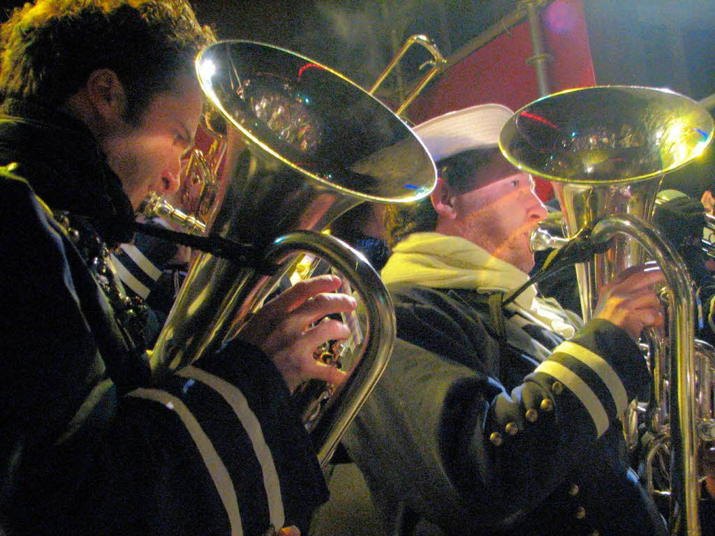 39 Bands, 1500 Musiker, fnf Bhnen: Das Stdtle bebte beim 18. Open-Air-Gugge-Festival.