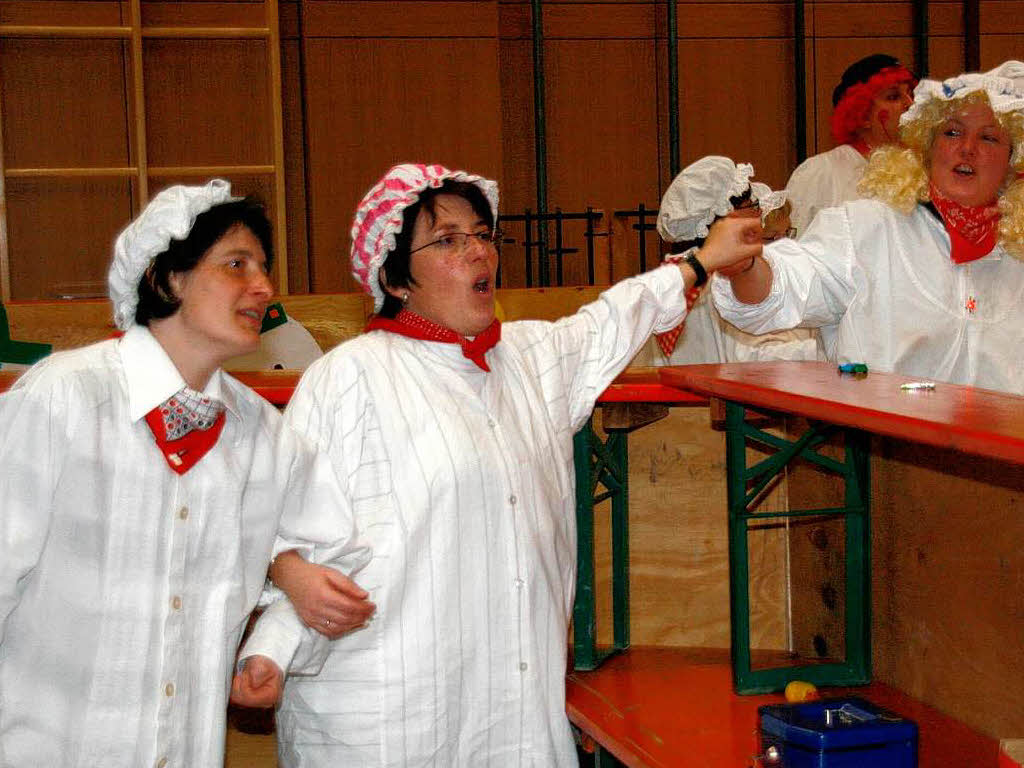 Kinderfasnet und Hemdglunkerumzug standen am Fasnetsamstag in Grafenhausen im Mittelpunkt der Narretei