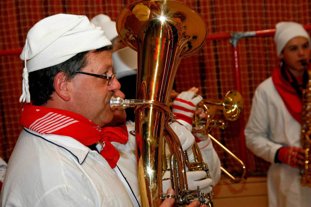 Kinderfasnet und Hemdglunkerumzug standen am Fasnetsamstag in Grafenhausen im Mittelpunkt der Narretei