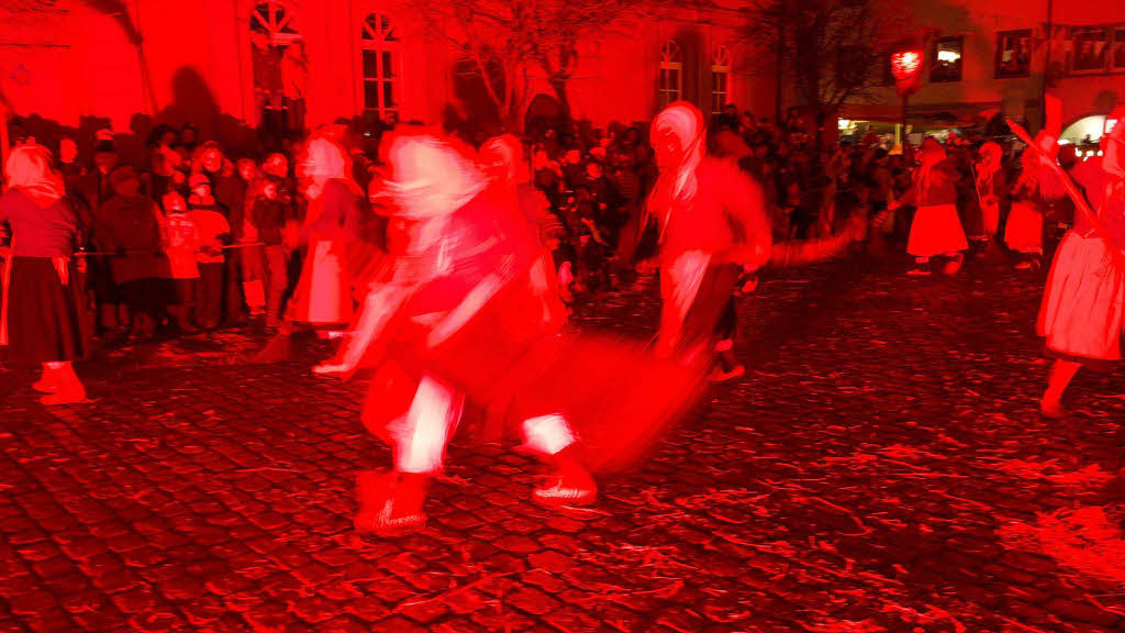 Die Hexen tanzen auf dem Marktplatz