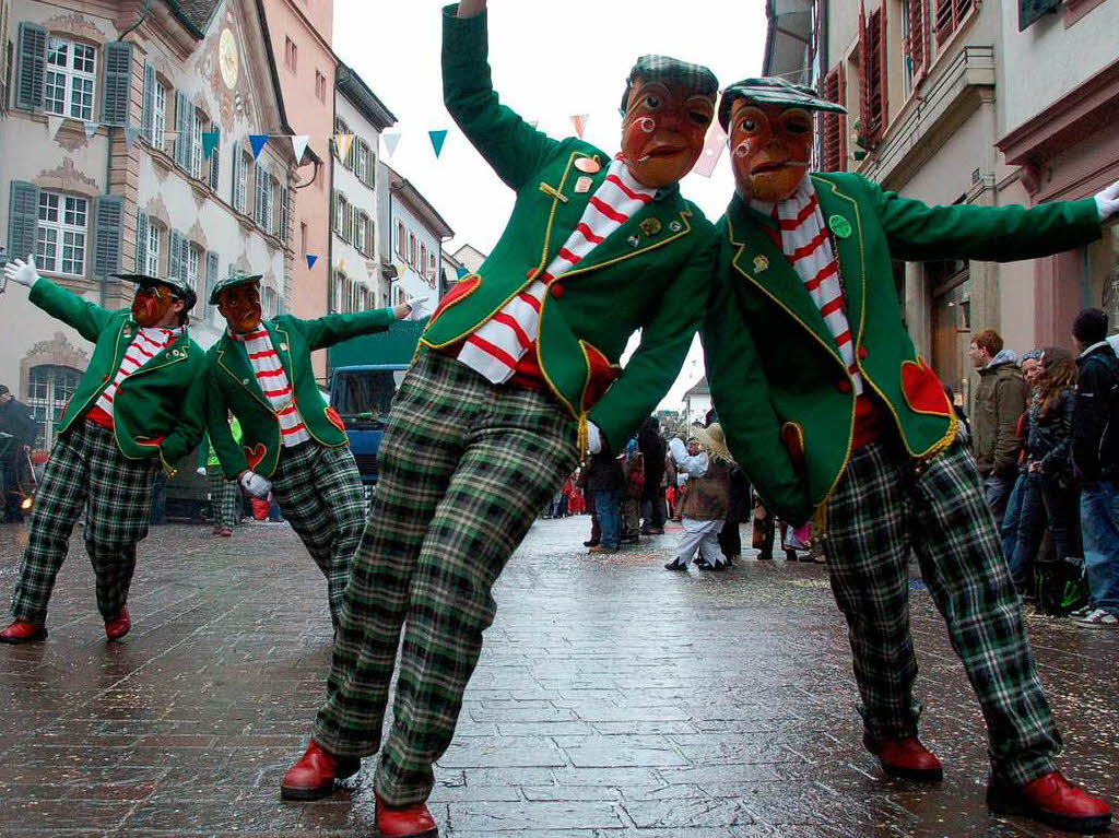 Fotos und Impressionen des Fasnachtsumzugs 2009<?ZP?>
beider Rheinfelden.